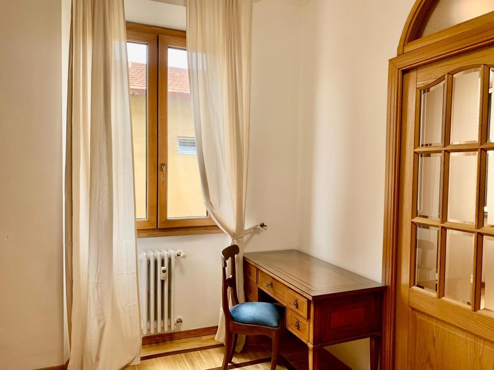 Colosseo Prestige Apartment โรม ภายนอก รูปภาพ